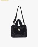  Túi Tote MLB Wms Basic Fur Fleece Tote Bag New York Yankees 3AORS0526-50BKS Màu Đen 