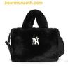  Túi Tote MLB Wms Basic Fur Fleece Tote Bag New York Yankees 3AORS0536-50BKS 