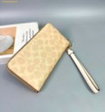  Ví Dài Coach Long Zip Around Wallet In Signature Canvas Chalk CW778 