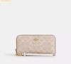  Ví Dài Coach Long Zip Around Wallet In Signature Canvas Chalk CW778 
