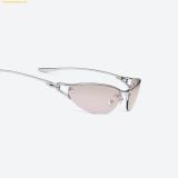  Kính Mát Gentle Monster Futura 02 BRG - Silver 