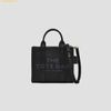  Túi Tote Vuông Marc Jacobs The Leather Small Crossbody Tote Bag 19 Black 