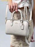  Túi Trống Đeo Chéo Coach Mini Rowan Crossbody Bag Màu Trắng CW329 