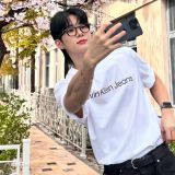  Áo Thun Calvin Klein Jeans Institutional Logo T-Shirt Màu Trắng / Đen 