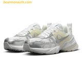  Giày Thể Thao Nike V2K Run Metallic Silver White FD0736-104 