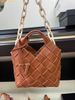  Túi Đeo Chéo VERAFIED Caramel Woven Basket Bag Caramel 