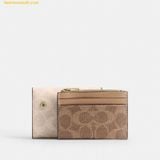  Ví Gập Coach Card Holder Wallet In Blocked Signature Canvas Sand CZ446 