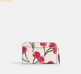  Ví Thẻ Coach Essential Small Zip Around Card Case With Cherry Print CZ117 Chalk Multi 