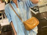 Túi Đeo Vai Michael Kors Carmela Crossbody Pochette Medium Brown 