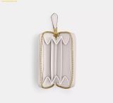  Ví Gập Coach Essential Small Zip Around Card Case With Pillow Quilting - Chalk 
