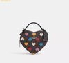  Túi Đeo Chéo Coach Heart Crossbody Signature Canvas Heart Print CP022 