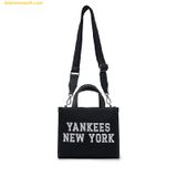  Túi Tote Vuông MLB Jacquard Varsity New York Yankees 3AORS024N-50BKS Màu Đen 