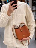  Túi Đeo Chéo Coach Hadley Mini Crossbody Bag Tan CBM63 