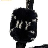  Túi Đeo Chéo MLB Dia Monogram Fur Cross Bag New York Yankees 3ACRM1026-50BKS Màu Đen 