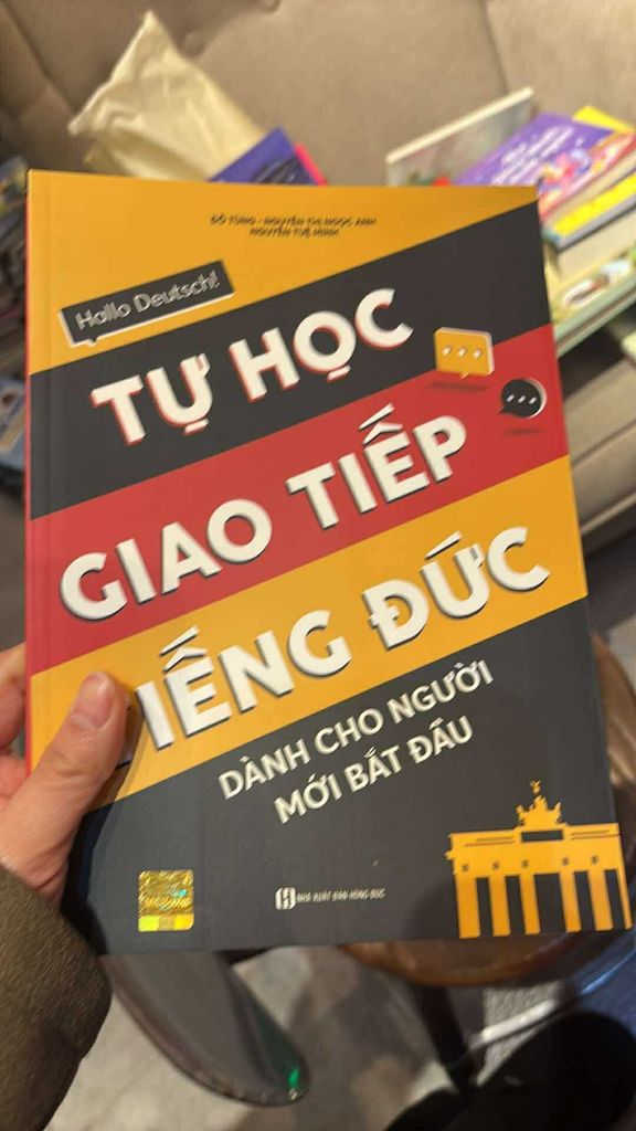 Hallo Deutsch! Tự Học Giao Tiếp Tiếng Đức Dành Cho Người Mới Bắt Đầu