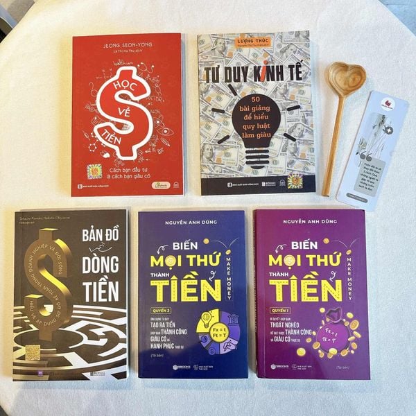 Combo sách : Học về tiền + Tư duy kinh tế+ Bản đồ về dòng tiền+ Biến mọi thứ thành tiền