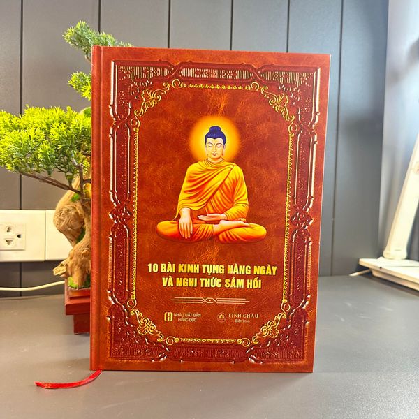 10 Bài Kinh Tụng Hàng Ngày và Nghi Thức Sám Hối - BÌA CỨNG