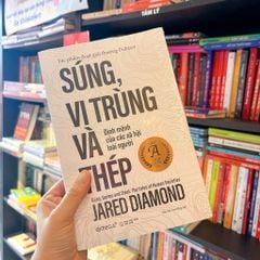 Súng, Vi Trùng Và Thép (Bìa mềm)