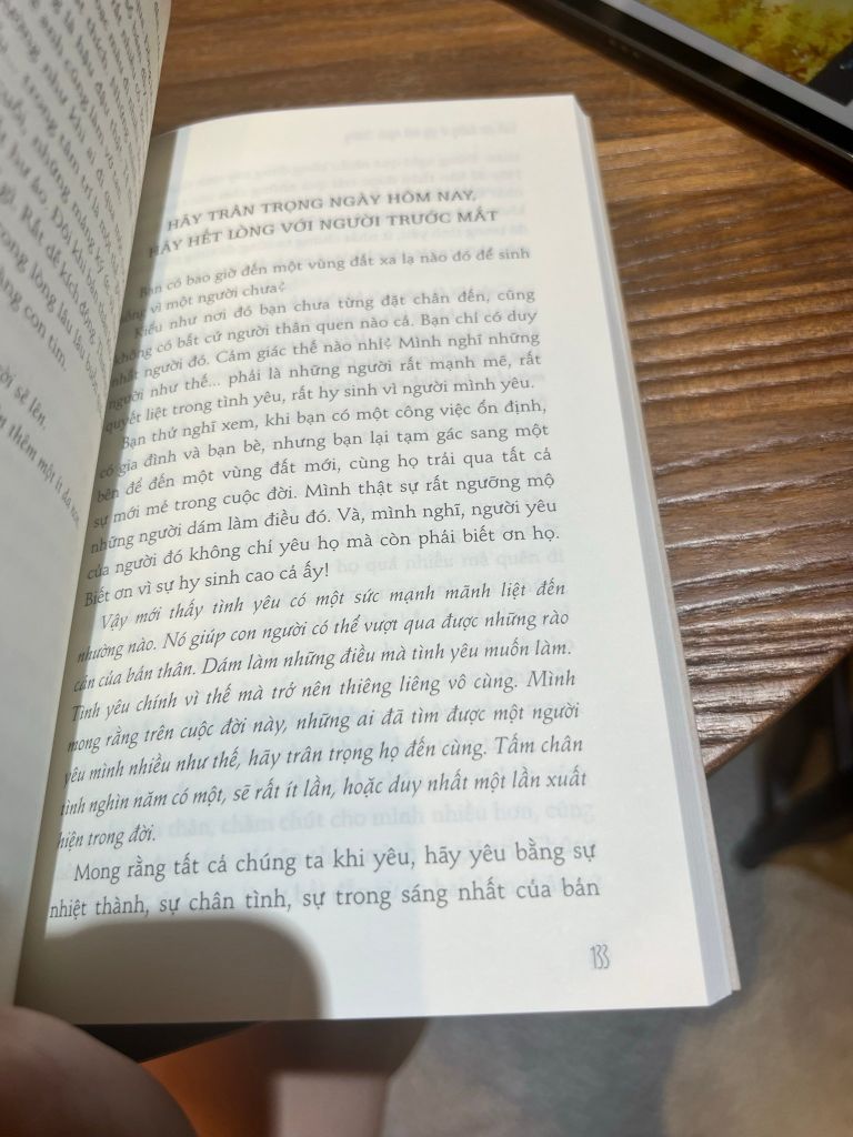 Cuối Con Đường Sẽ Gặp Một Người Thương