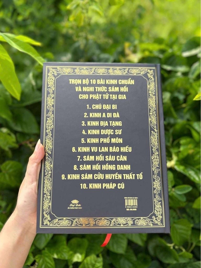 10 Bài Kinh Tụng Hằng Ngày Và Nghi Thức Sám Hối