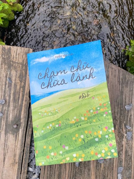 Cuốn Tập Viết Chạm Chữ Chữa Lành Luyện Chữ Đẹp Và Chữa Lành
