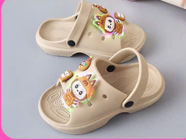 SANDAN NHẸ 1670-2T LABUBU NICE LAIKA 489
