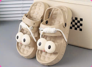  SANDAN NHẸ 8125 MẮT LỒI LAIKA 489 - NÂU - TRUNG 