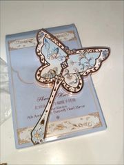 Gương cầm tay Flower Knows Butterfly 11.5 x 17cm