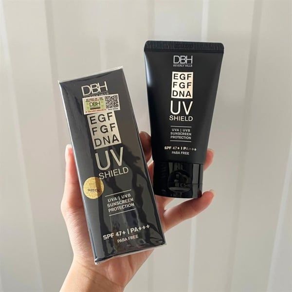Kem Chống Nắng DBH Egf - Fgf - Dna Uv Shield Spf 47Pa+++ Broad Spectrum 60ml