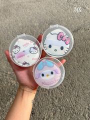 Mút Tán Nền Hoạ Tiết Hoạt Hình Kèm Hộp Nhựa (Kitty, Kuromi)
