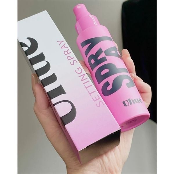 Xịt Make Up Uhue Light Silky Setting Spray 100ml (05/2027)