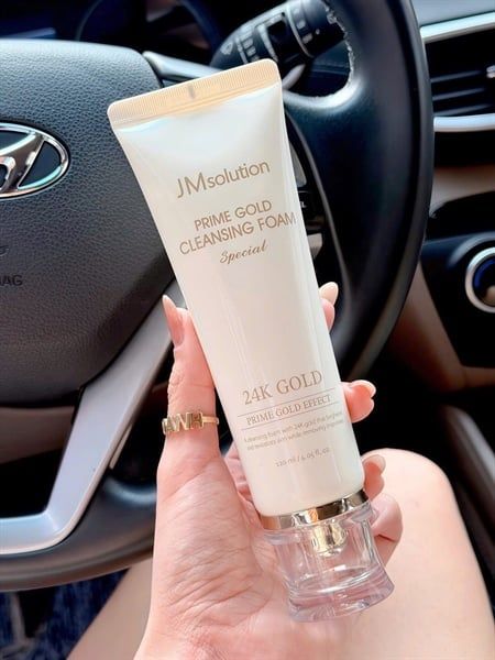 (Nhập Khẩu) Sữa Rửa Mặt JM Solution 220ml (11/2028)