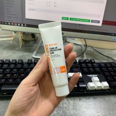Kem Chống Nắng CNP Laboratory Tone-Up Protection Sun (03/2027)
