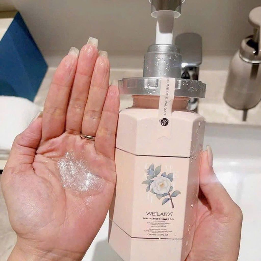 Sữa Tắm Trắng Da Weilaiya Grand Rose Extracts