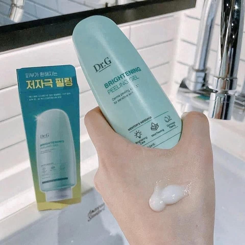 Tẩy Tế Bào Chết Dạng Gel Dịu Nhẹ, Làm Sáng Da Dr.G Brightening Peeling Gel 120g