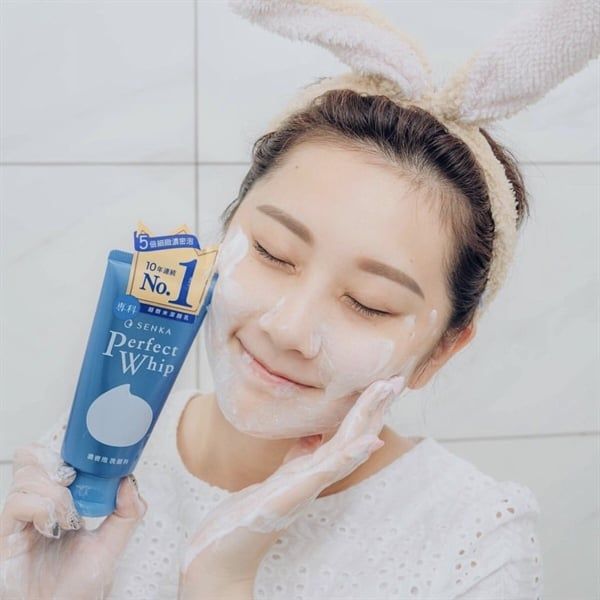 #Xanh Dương - Sữa Rửa Mặt Perfect Whip Senka 120g (25/02/2028)