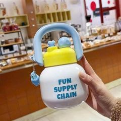 Bình Nước Fun Supply Chain 800ml Quai Xanh