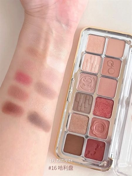 (XT) Phấn Mắt 12 Ô Clio Pro Eye Palette Air Hàn Quốc (9/2026)