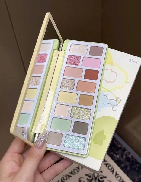 Phấn Mắt 16 Ô Cheeryep Quiany Natural Color (02/2028)