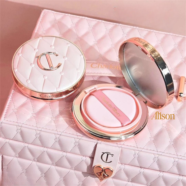 Phấn Nước Cushion Charlotte Tilbury Pillow Talk Mini 5g (12/2027)