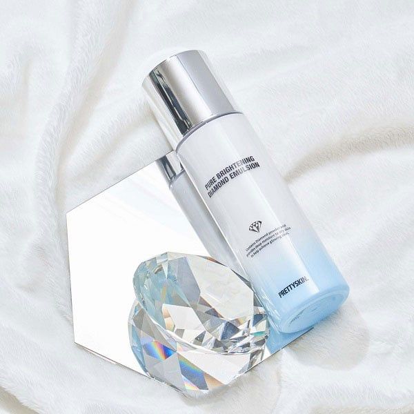 TONER PRETTYSKIN DIAMOND PURE BRIGHTENING HÀN QUỐC 150ML (01/2026) (NK)