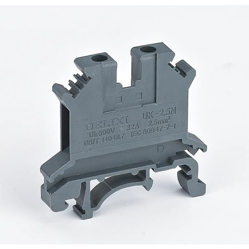 Cầu đấu dây Delixi UK-2.5N 