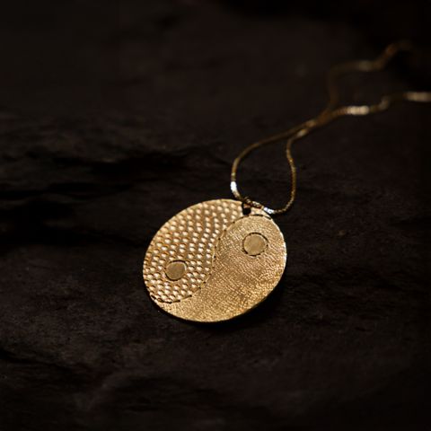 Dây chuyền đồng gò thủ công/ Artisan Hammered Brass Necklace