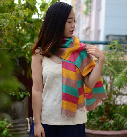 Khăn tơ kẻ ngang, Hoa Tiến/ Hoa Tien Handwoven Striped Silk Scarf