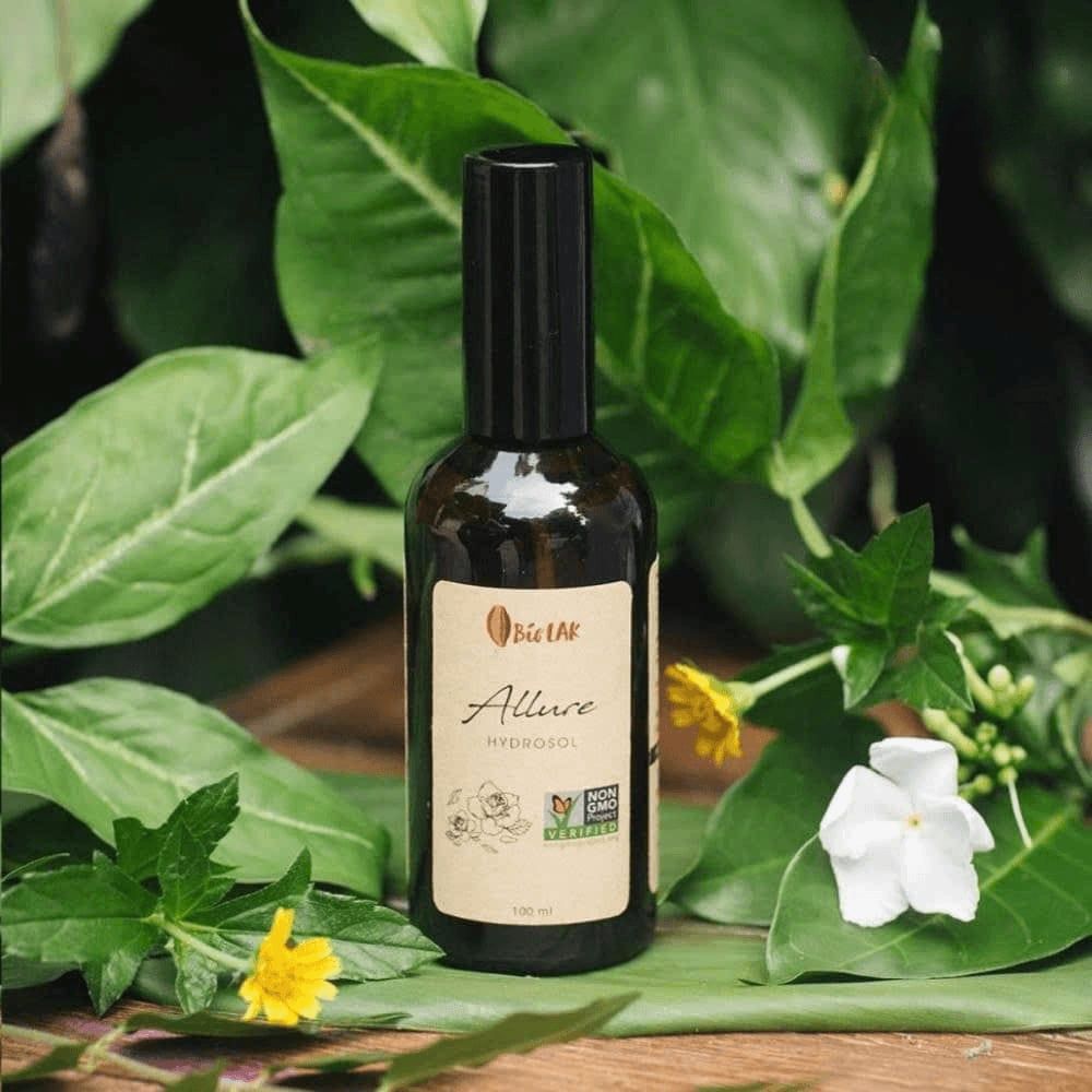 Toner Allure - Hoa dành dành, hoa bạch thiên hương