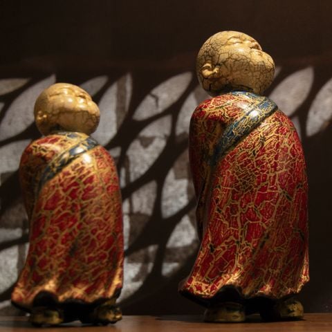Chú tiểu an nhiên H13, Hạ Thái/ Ha Thai Artisan Serene Lacquered Monk (Mini)