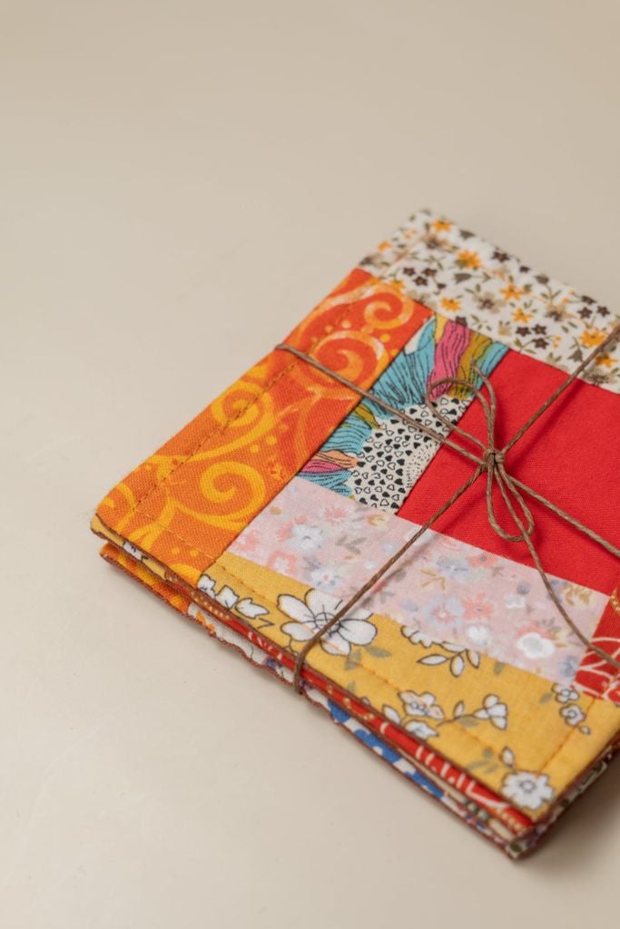 Set lót ly kantha 4 cái