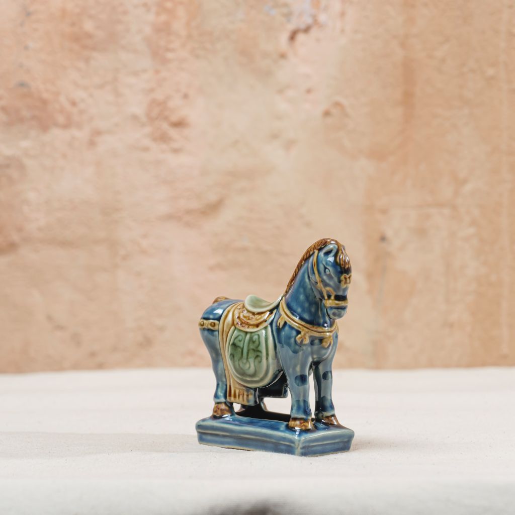 Ngựa cổ điển nhỏ lục/lam(10x5x10cm)