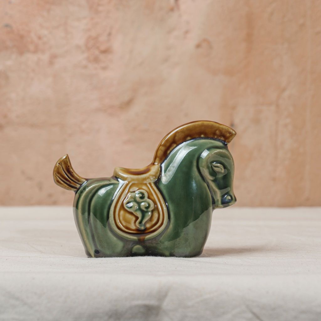 Ngựa mây cách điệu lục/lam (15x3x12cm)