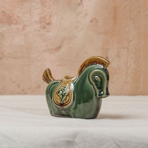 Ngựa mây cách điệu lục/lam (15x3x12cm)